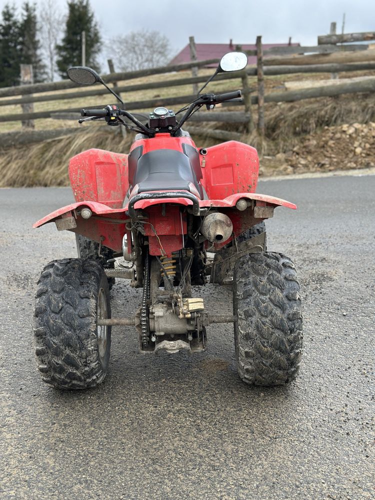 Vand ATV 250cc 2 PISTOANE!