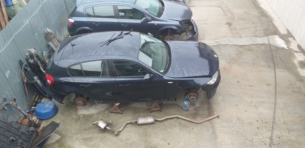 Ușă stânga spate bmw seria 118d hatchback