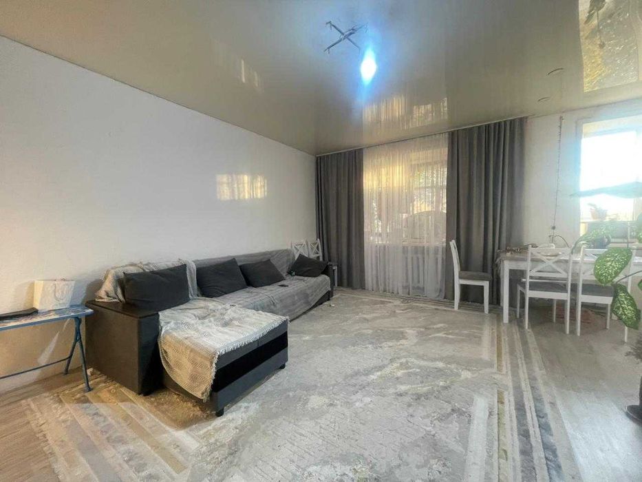 Продам 3 комнатную квартиру