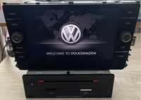 Unitate si display MIB2 Discover  VW Golf Passat Tiguan cu AppConnect
