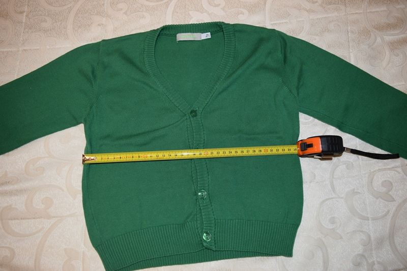 pulover cochet cu nasturi - sfiteras copii 3-4 ani