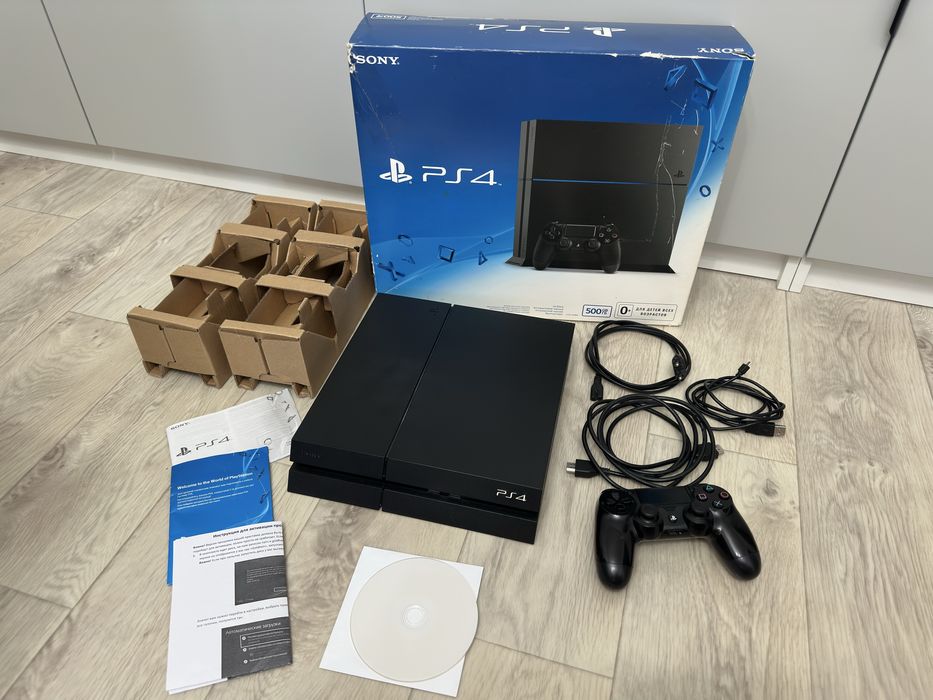Продам прошитую PlayStation 4 29 игр