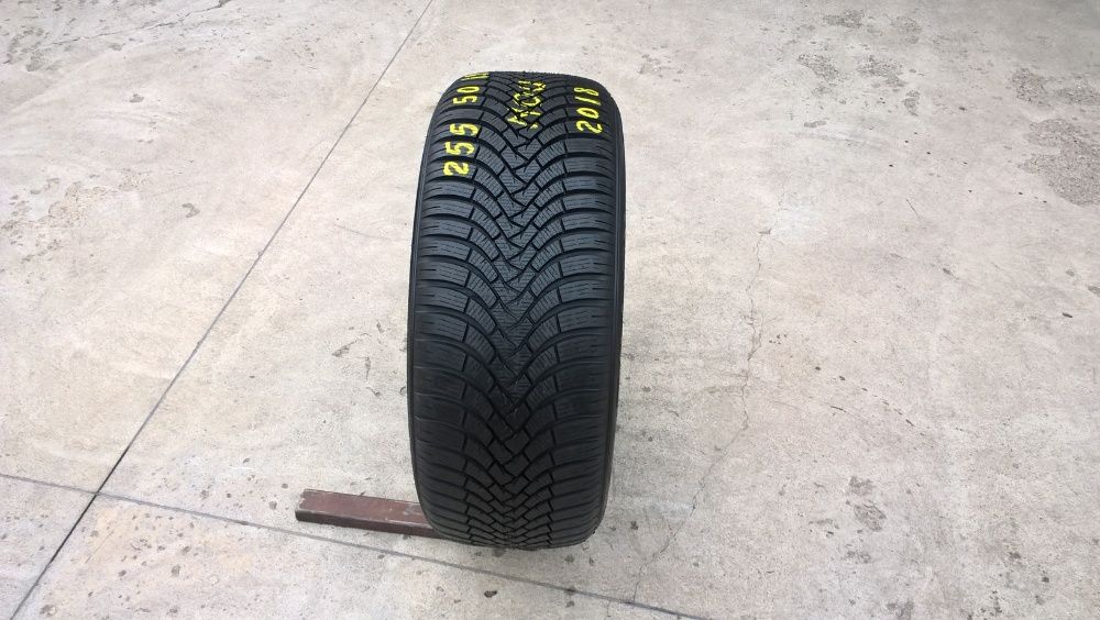 O anvelopa noua de iarna 255 50 19 falken eurowinter HS01