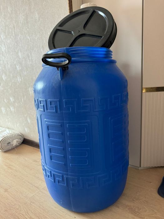 Бочка для воды, новая