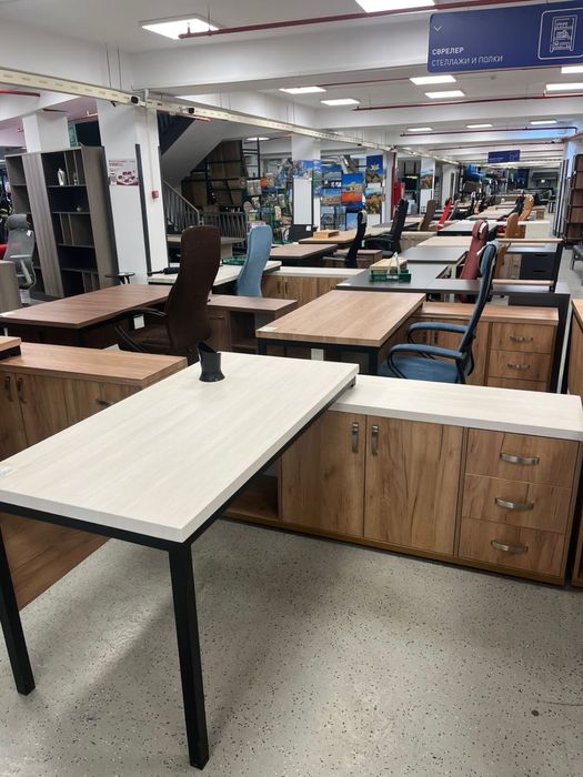 Компьютерный стол