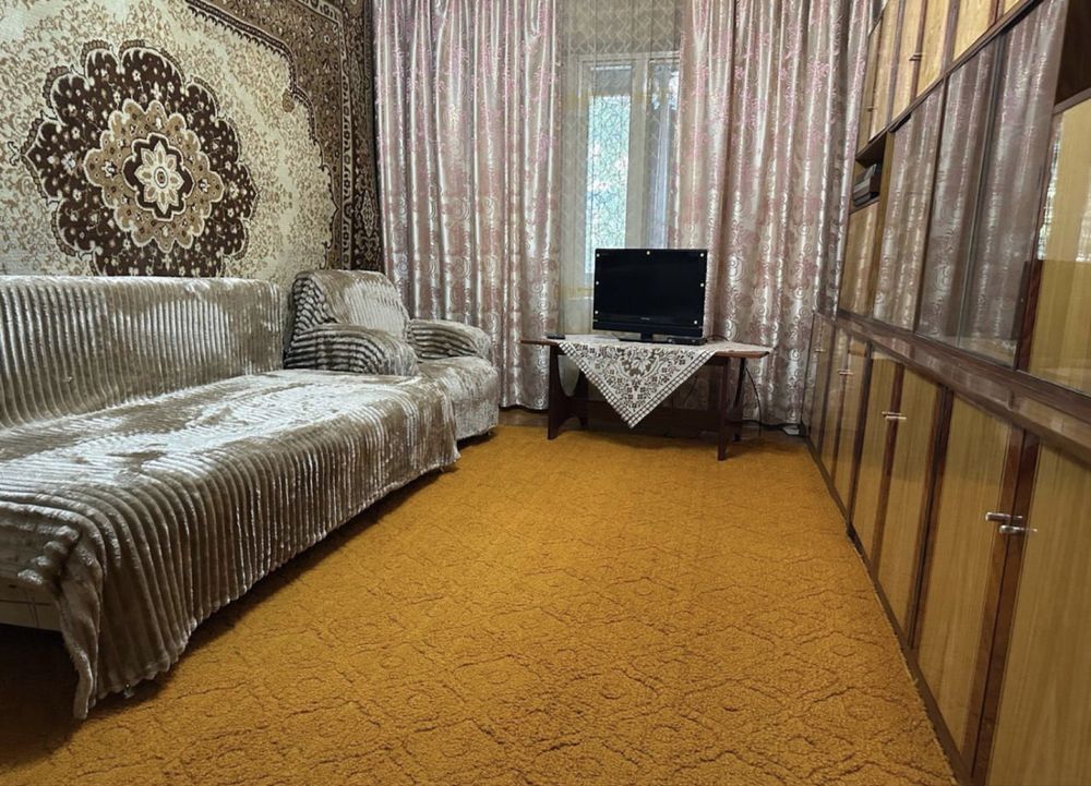 Аренда Sergeli Yarmarka    йигитларга кизларга шарийга