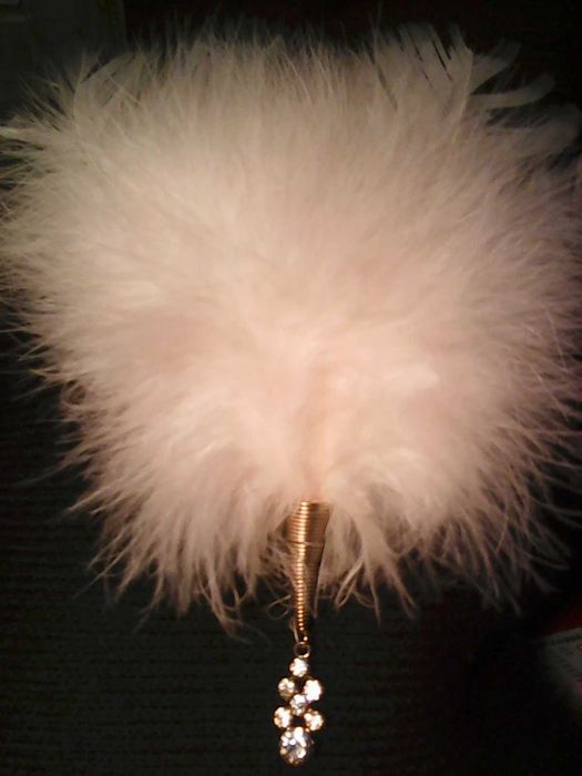 Брошь, пояс металлический, ожерелье, запонки