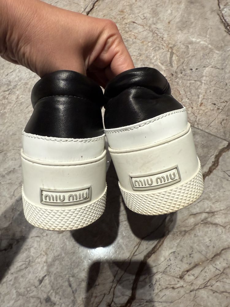 Маратонки Miu miu  38,5