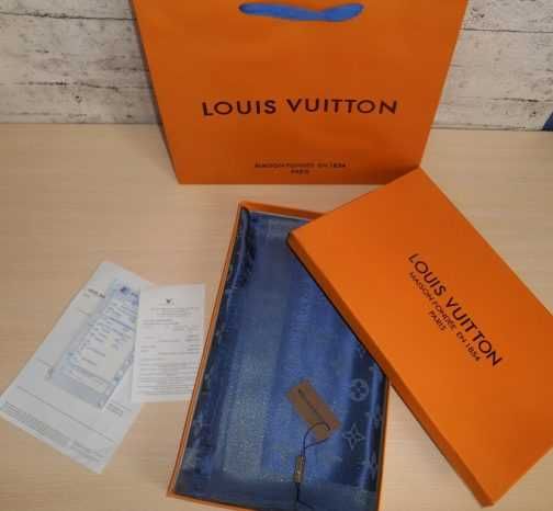 Eșarfă pentru femei Louis Vuitton 042