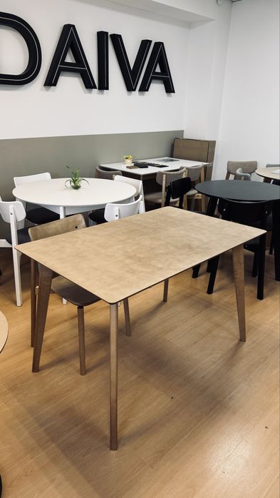 Новый стол со скидкой - массив березы, Россия