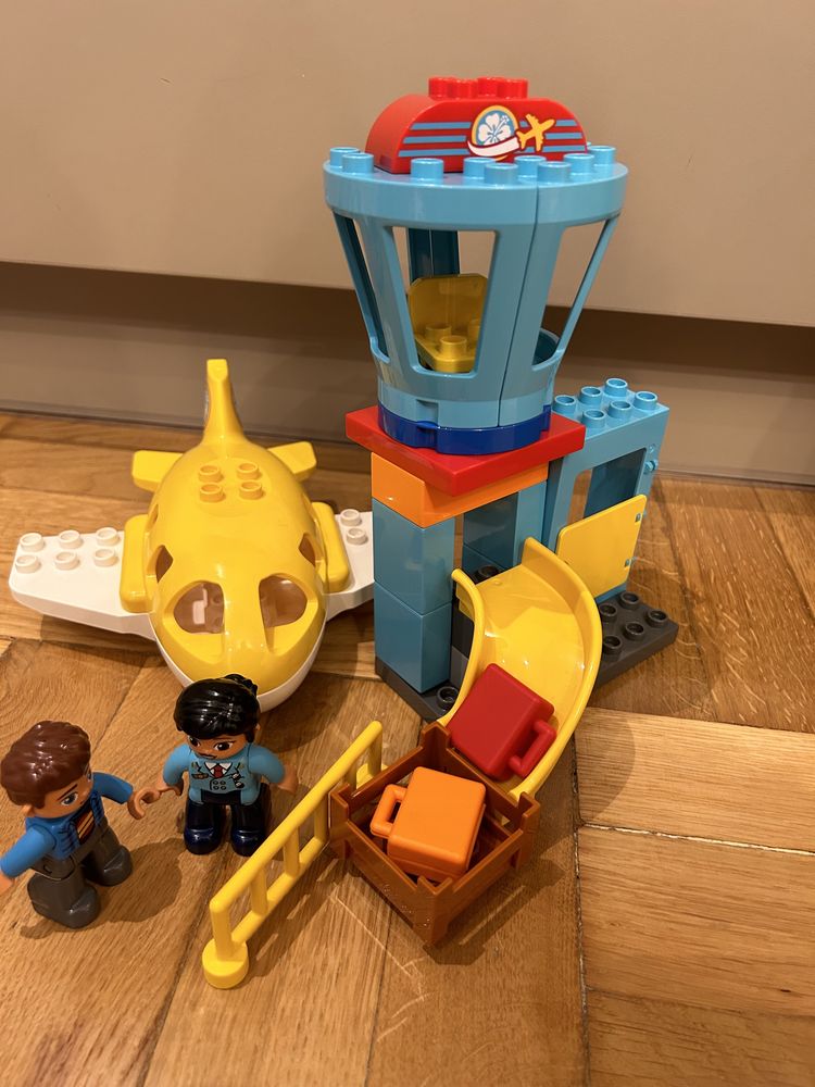 Set Lego Duplo - tren , aeroport si recif