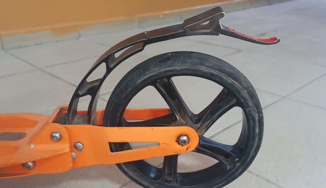 Самакат Lamborghini