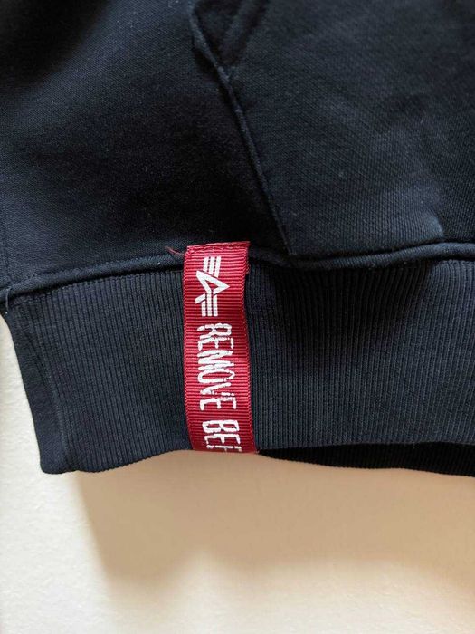 черен суичър Alpha Industries - M