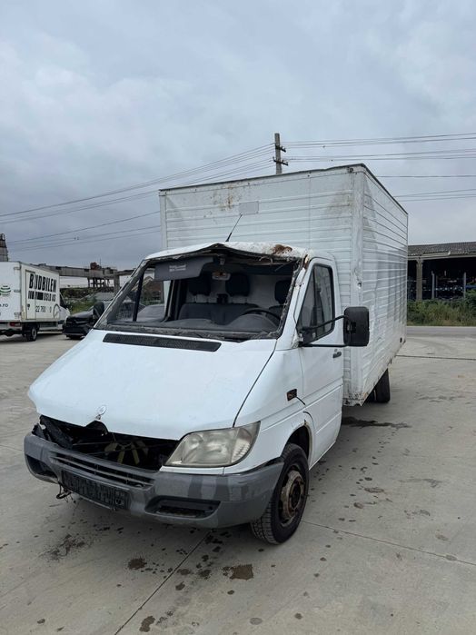 Dezmembrez Mercedes Sprinter 416 2.7 CDI Automat Cub Piele