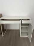Birou IKEA cu sertar