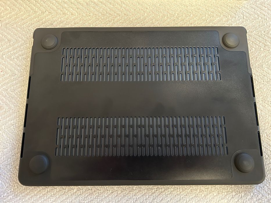 MacBook Air M2 garanție schimb IPhone 16 plus