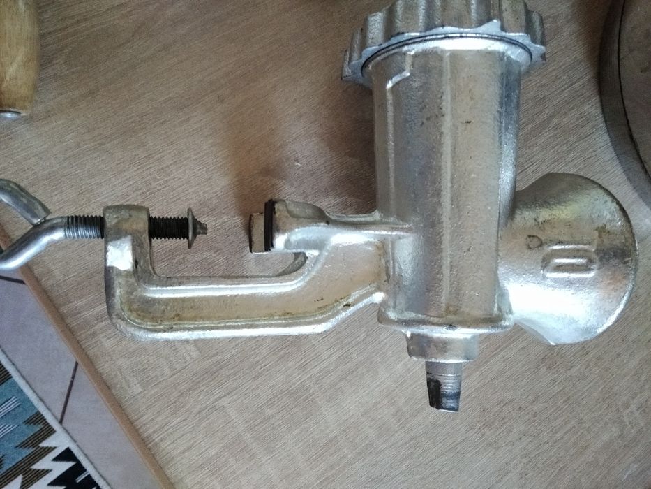 Vand masina tocat carne 10 l , Bacău