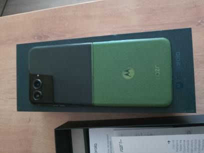 Motorola RAZR 50 ultra, Dual SIM 12 GB RAM, 5 G