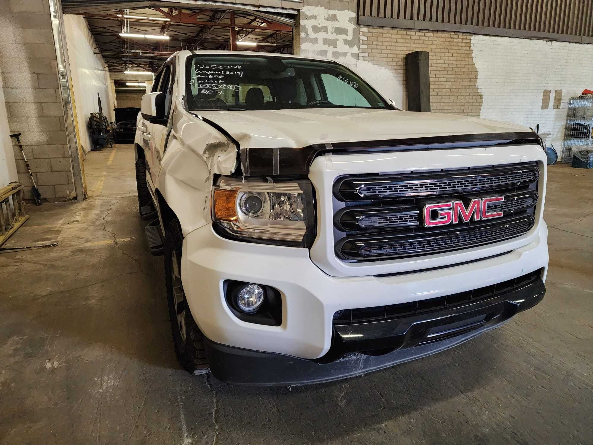 GMC-Canyon SLT-за части
