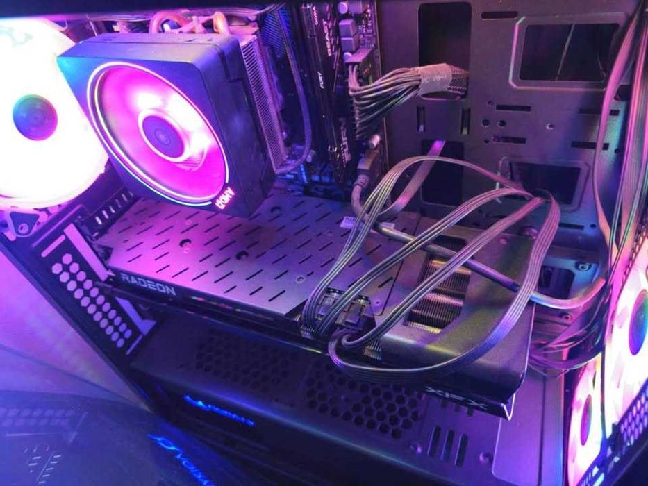 PC Gaming R5 5600X / RX 7700XT 12GB
