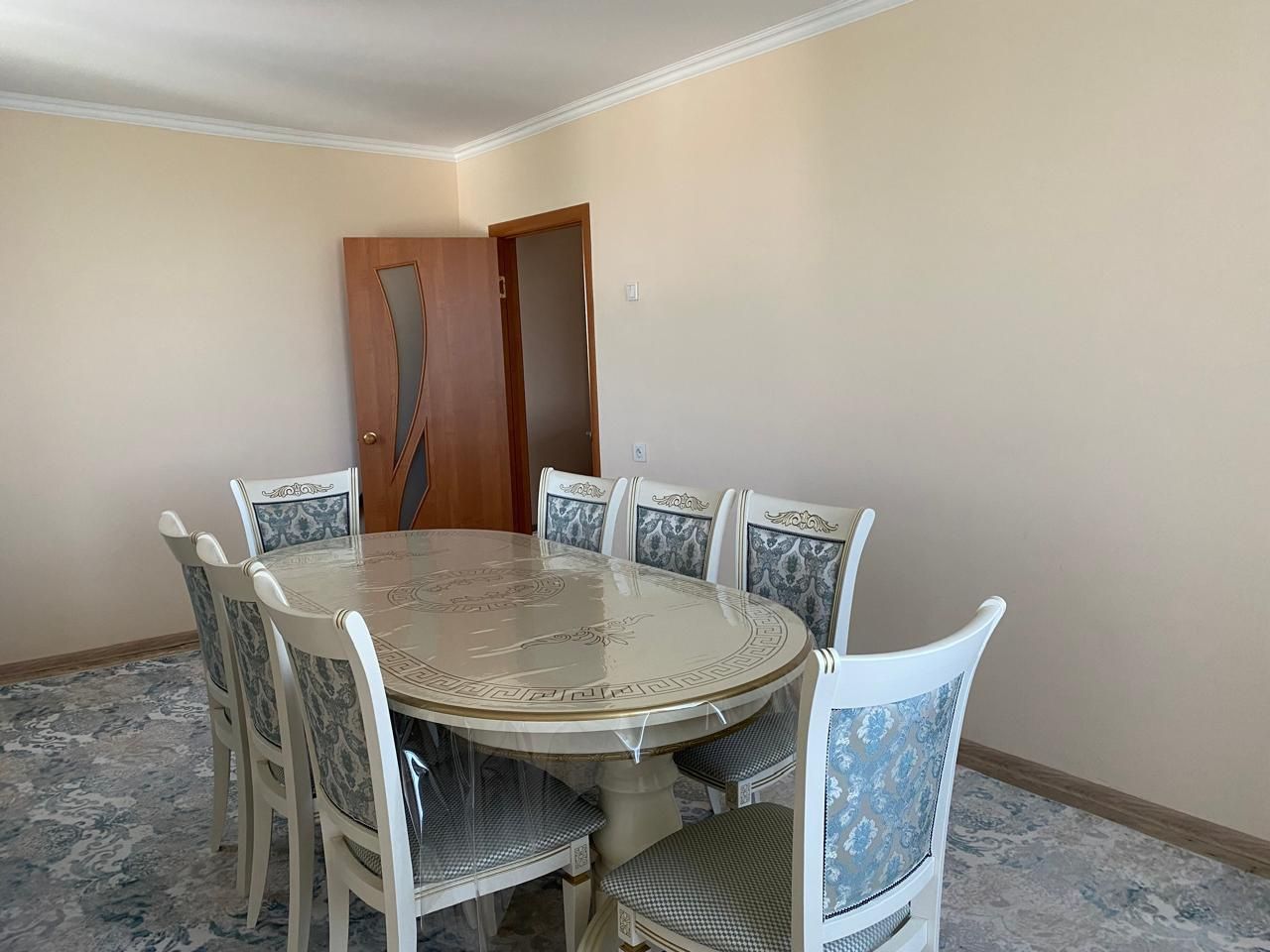 Продам 3 х комн квар. 1 мкр, 85 дом, 5 этаж.
