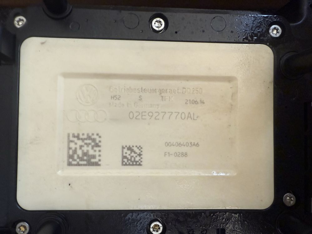 Мехатроник dq250 dsg6 02E927770AL