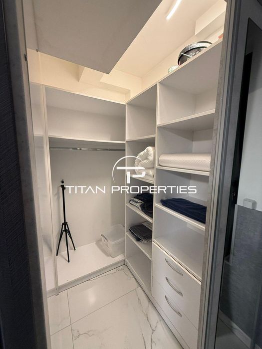 ЕКСКЛУЗИВНО! Луксозен двустаен апартамент в жк. Христо Смирненски