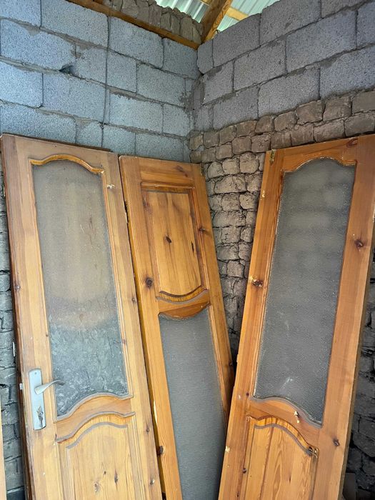 Ағаш есік, дверь из дерева