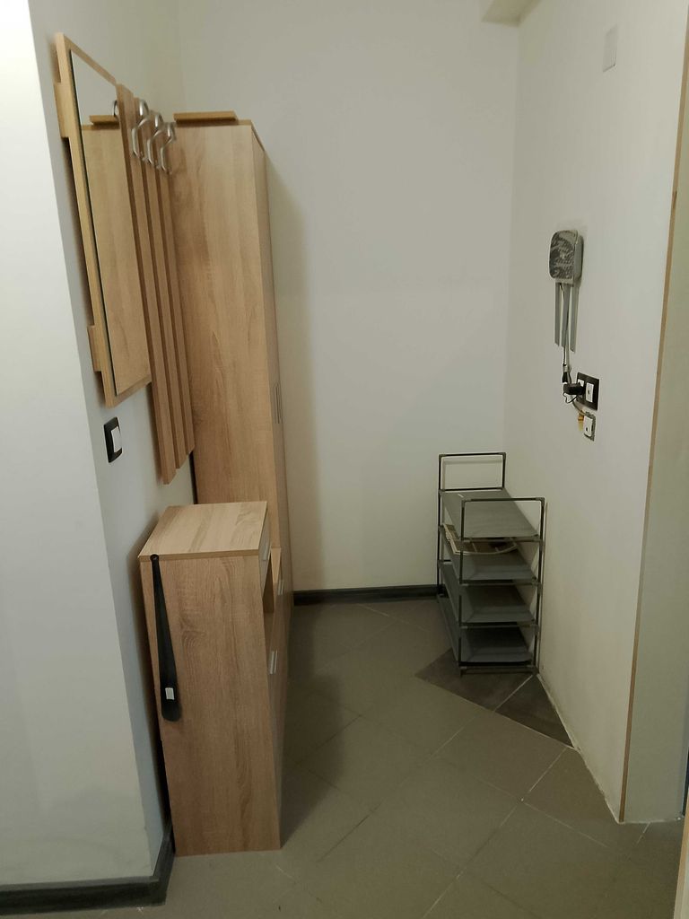 Дава се под наем Двустаен апартамент в Варна, Център - 55 кв.м за 561 € - Снимка #9