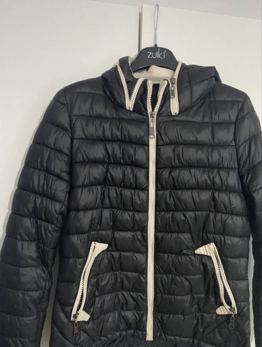 Geaca Zuki pentru femei , in stare buna !