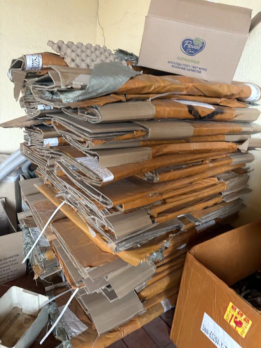 Отдам бесплатно/тегин коробки