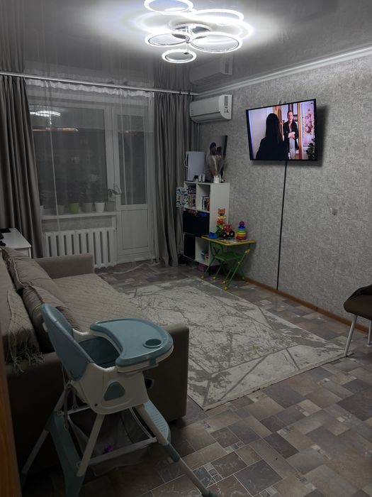Продам уютную квартиру по адресу Абая 33/1