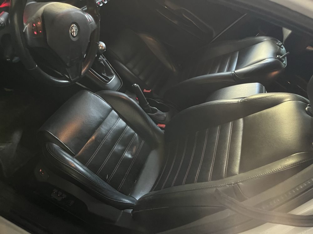 Alfa Romeo Giulietta 1750 TBi QV на части Алфа  Ромео Жулиета