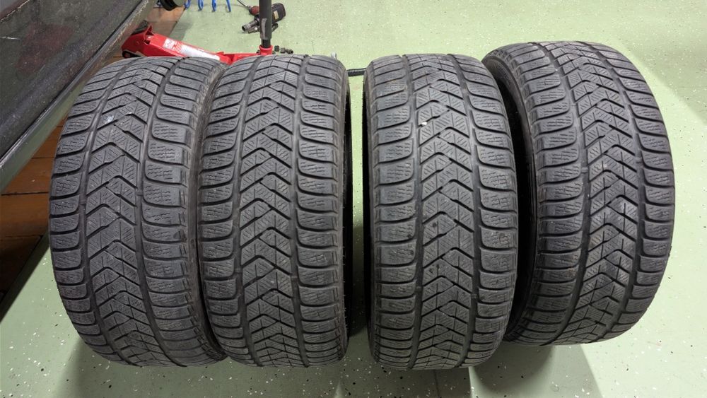 Vand anvelope Pirelli 225/45/17