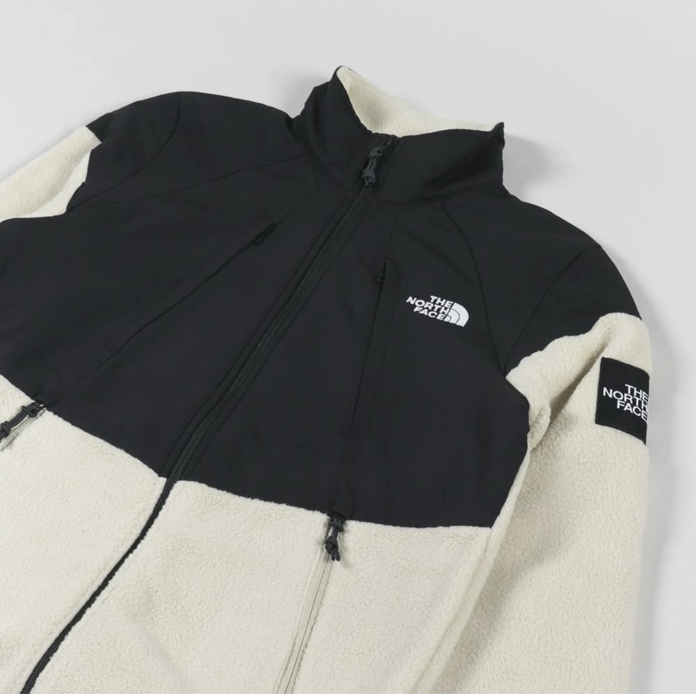Яке The North Face