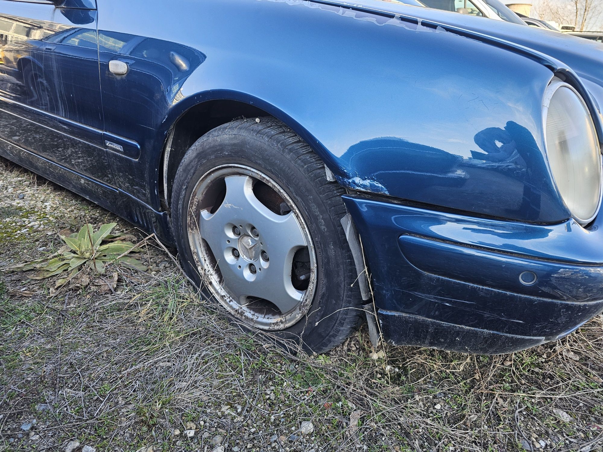 Clk320 C208 на части