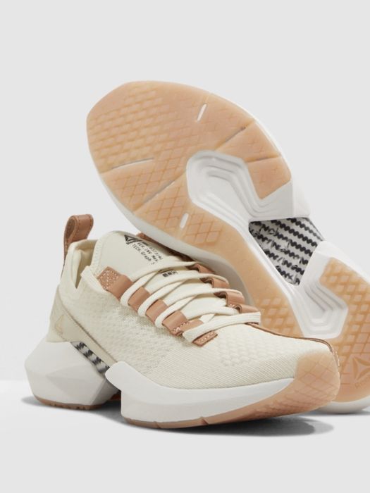 Reebok женские кроссовки