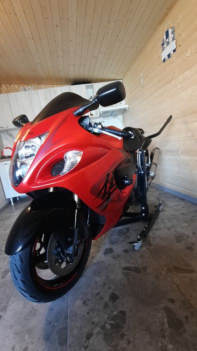 Suzuki GSX1300R Hayabusa
