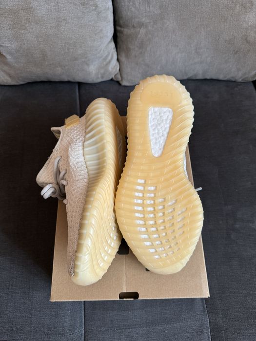 Adidas Yeezy 350 V2 Light 42