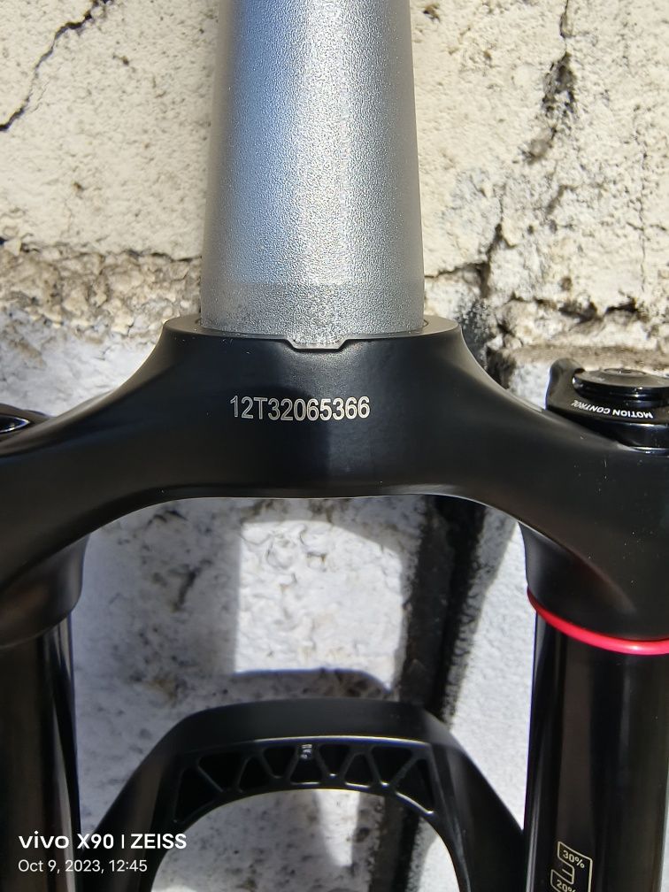 Вилка RockShox Reba RL Remote 29" 120мм 15x110