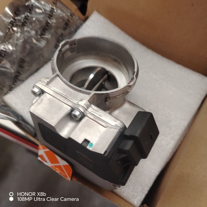 Дроселова клапа audi b7 2.0tdi 140 коня