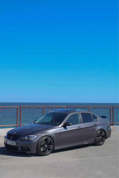 schimb doua perechi de jante 5x120(cu tot cu cauciucuri)