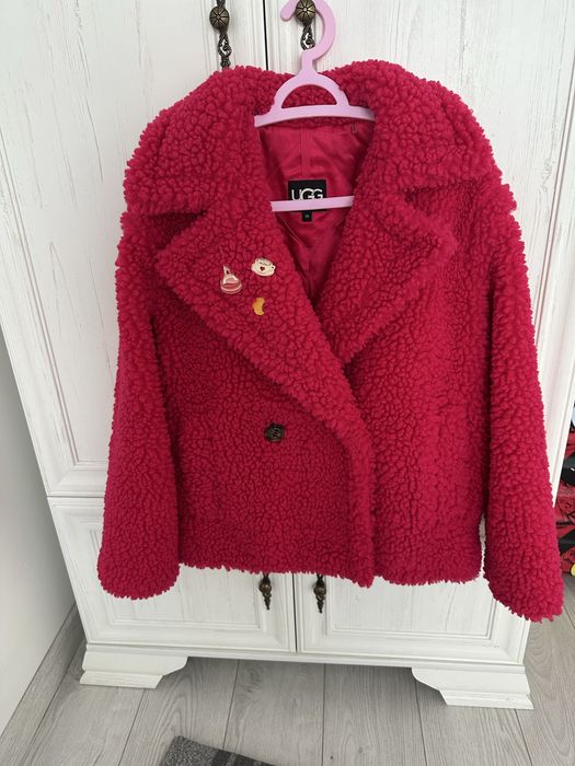 Яке UGG, USA + рокля 100 лв