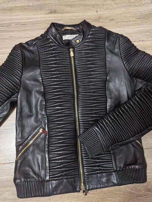 Женская кожанка куртка Versace Оригиналл