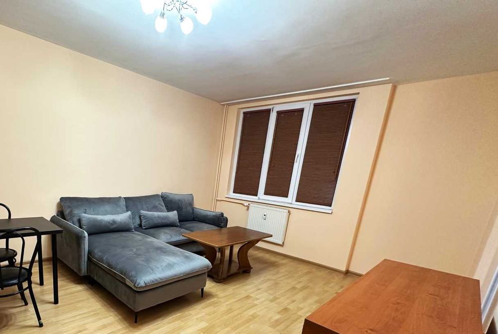 Дава се под наем Двустаен апартамент в София, Център - 85 кв.м за 510 € - Снимка #1