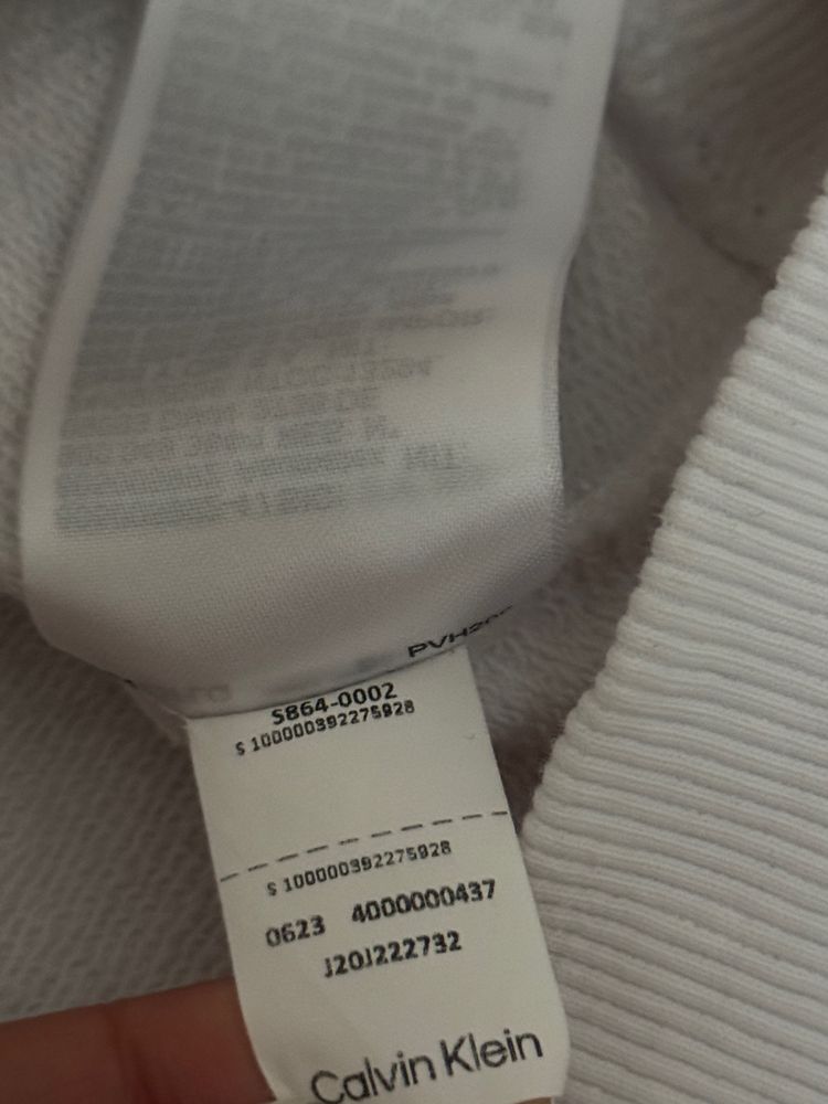 Суитчър Calvin Klein