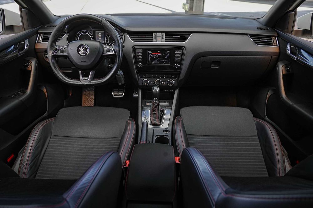 Skoda Octavia 2.0 TDI RS 185 CP Automat DSG