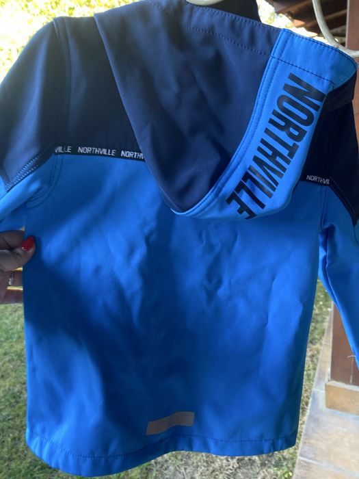 Vang geaca impermeabila C&A marimea 122