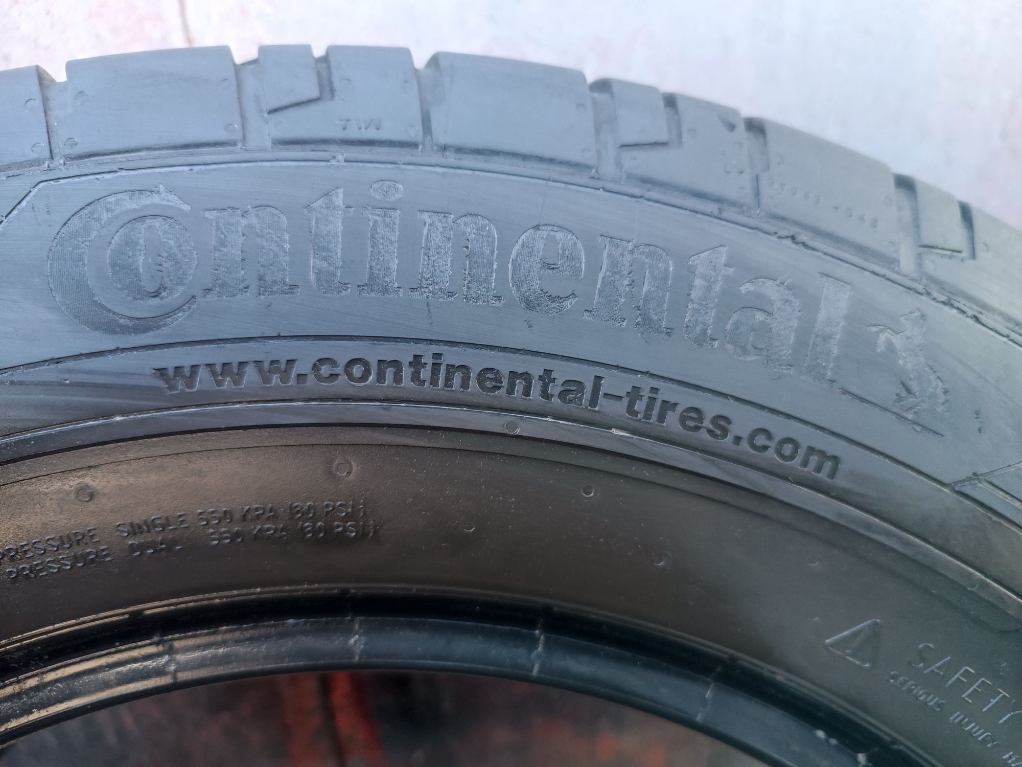 235/65/16 С Continental Дот 0923