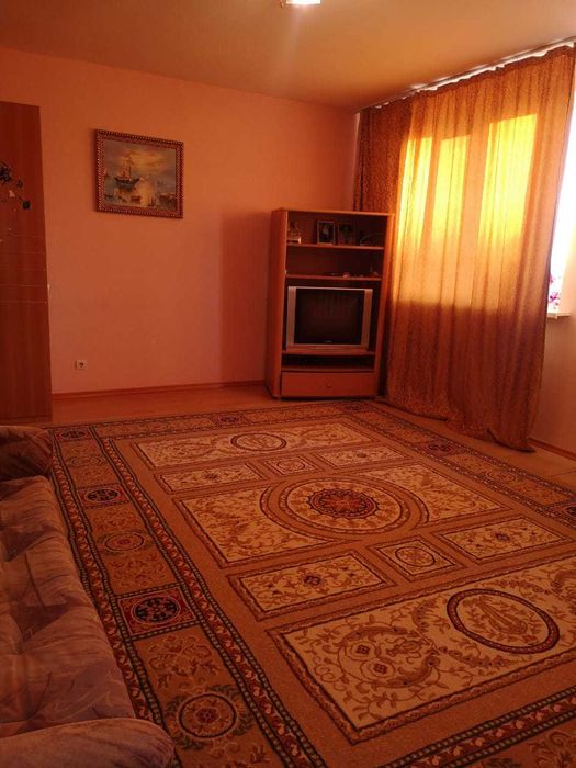 Подставка для телевизора